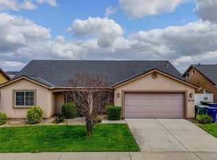 528 Topanga St, Tulare, CA 93274