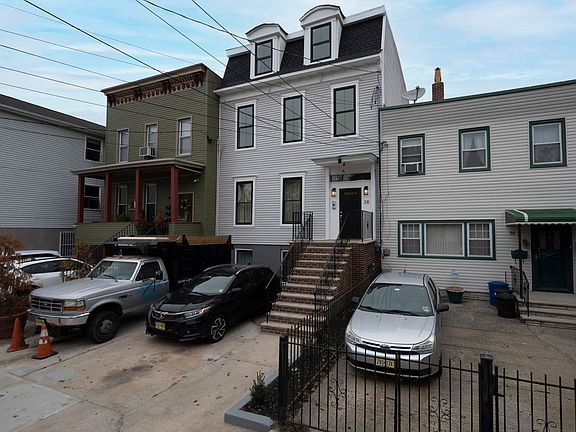 2nd image of 38 Jefferson Ave Floor 2