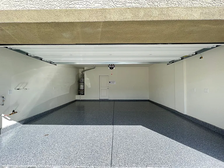5370 White Butterfly St — Photo 23