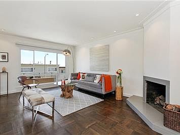 3rd image of 640 Teresita Blvd