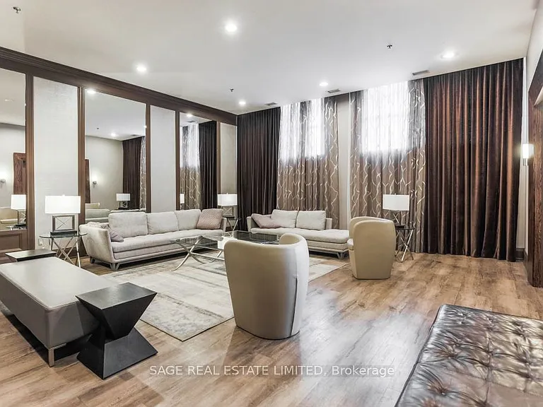438 Richmond St W #910 — Photo 31