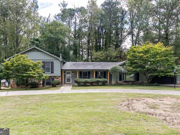 2431 Weatherford Ct, Marietta, GA 30068