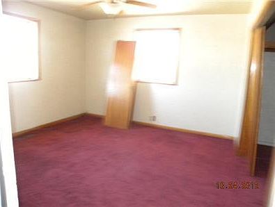 3rd image of 30634 E Us Highway 50