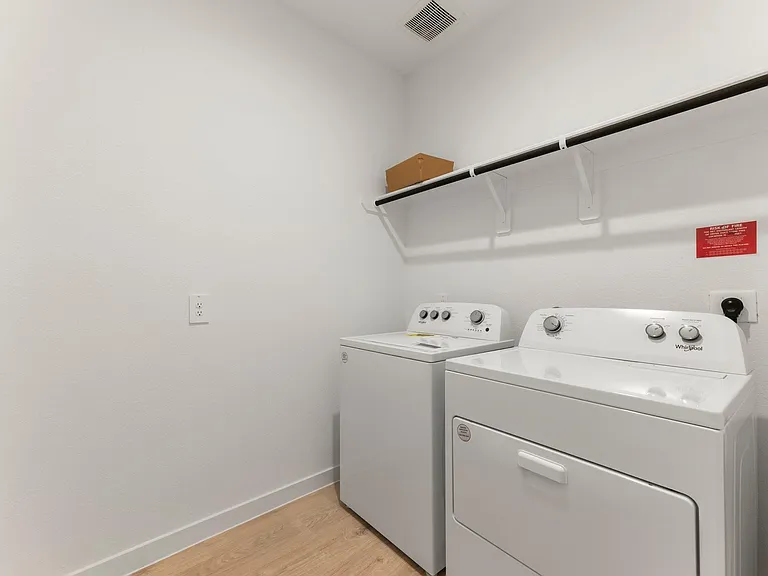 31730 Carlisle Cove Ct — Photo 23