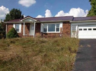 3158 Dc Caney Ridge Rd, Clintwood, VA 24228