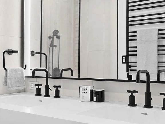5th image of 111 Varick St #8C