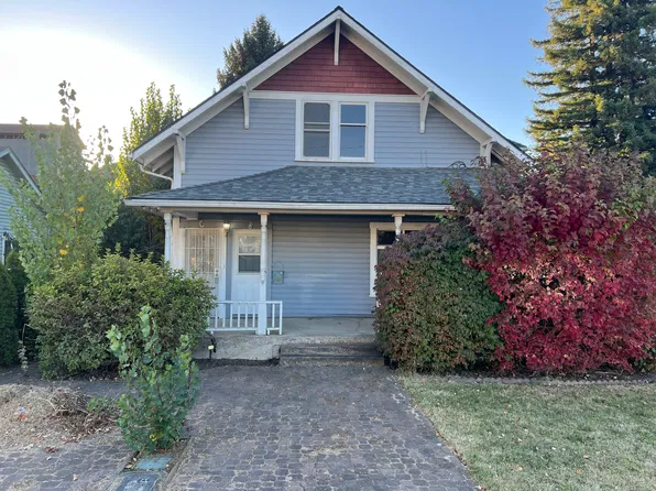 611 W 1st St, Halsey, OR 97348