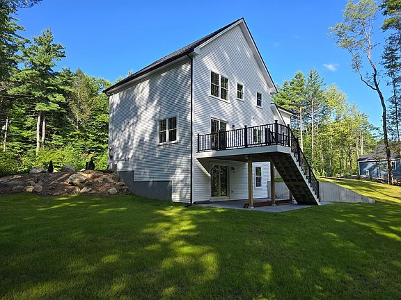 3rd image of 2930 Shelburne Falls Rd