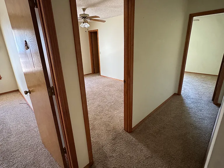 3485 S Kickapoo Ave — Photo 15