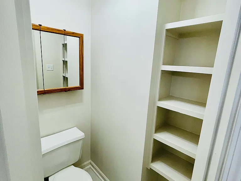 6990 Meadowlands Pl — Photo 8