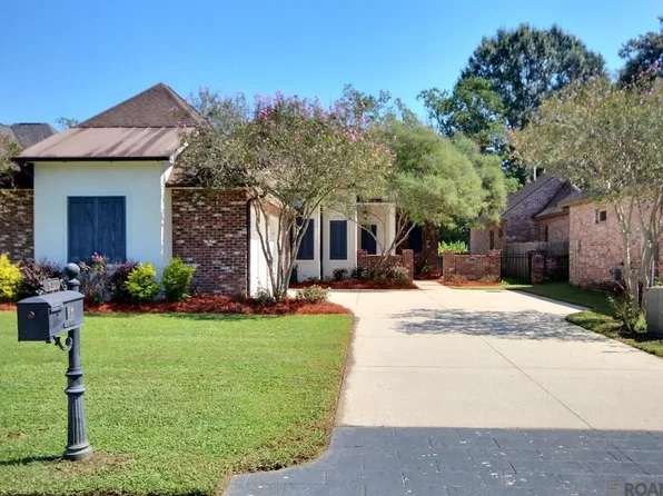 26120 Saint Germain Ct, Denham Springs, LA 70726