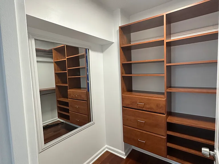 300 Main St #215 — Photo 12