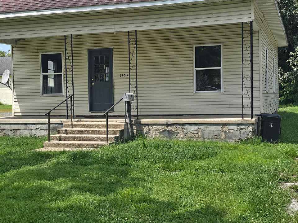 1st image of 1308 E Boulevard St