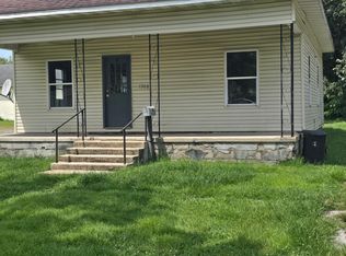 1308 E Boulevard St, Marion, IL 62959