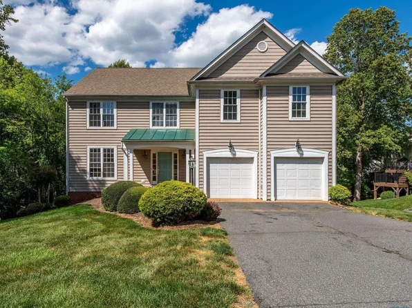 2008 Shepherds Ridge Rd, Charlottesville, VA 22901