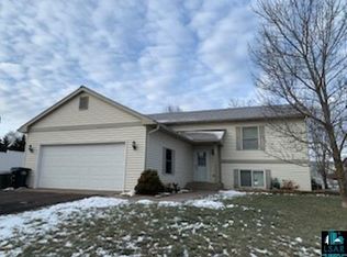 403 Carmen Ave, Cloquet, MN 55720