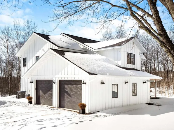 3464 W Tischer Rd, Duluth, MN 55803