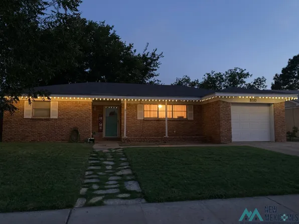 810 Trailing Heart Rd, Roswell, NM 88201