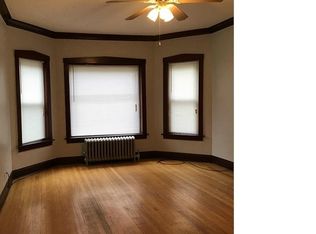 2522 W Marquette Rd, Chicago, IL 60629