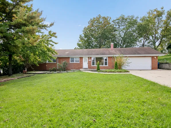 8021 W 91st St, Hickory Hills, IL 60457