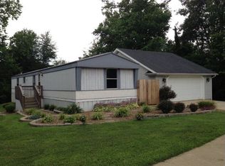 10537 Kelly Cemetery Rd, Maceo, KY 42355