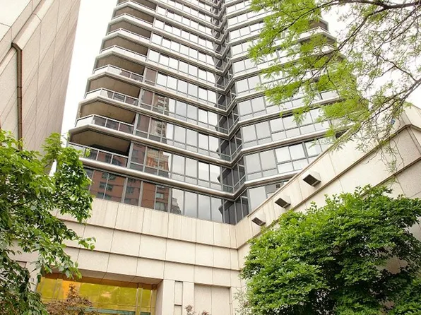 200 East 61st Street image 8 of 10