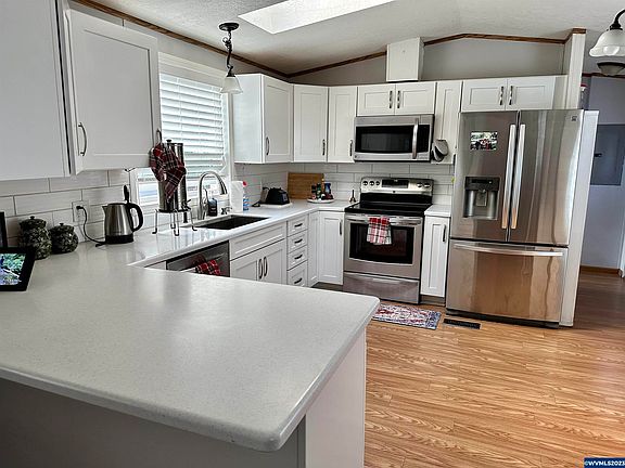 3rd image of 5050 Columbus St SE Unit 60