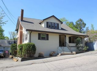 25 Farrington Ave #1, Dedham, MA 02026