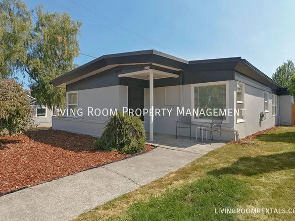 6738 NE 22nd Ave, Portland, OR 97211