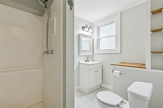 3110 Pauger St — Photo 9