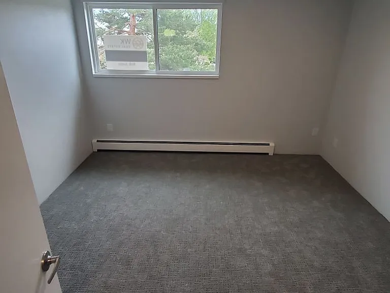 645 Manhattan Pl #307 — Photo 9