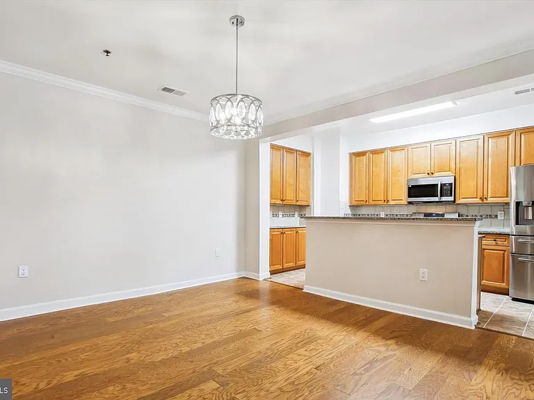 10328 Sager Ave #407 — Photo 3