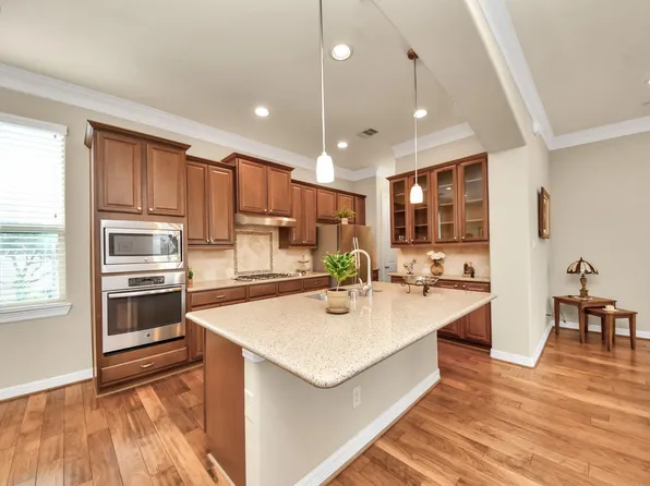 12255 Oxford Crescent Cir, Houston, TX 77082