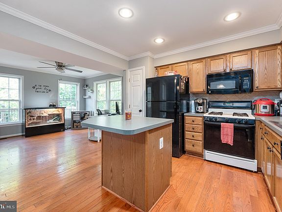 3rd image of 11201 Gander Ct