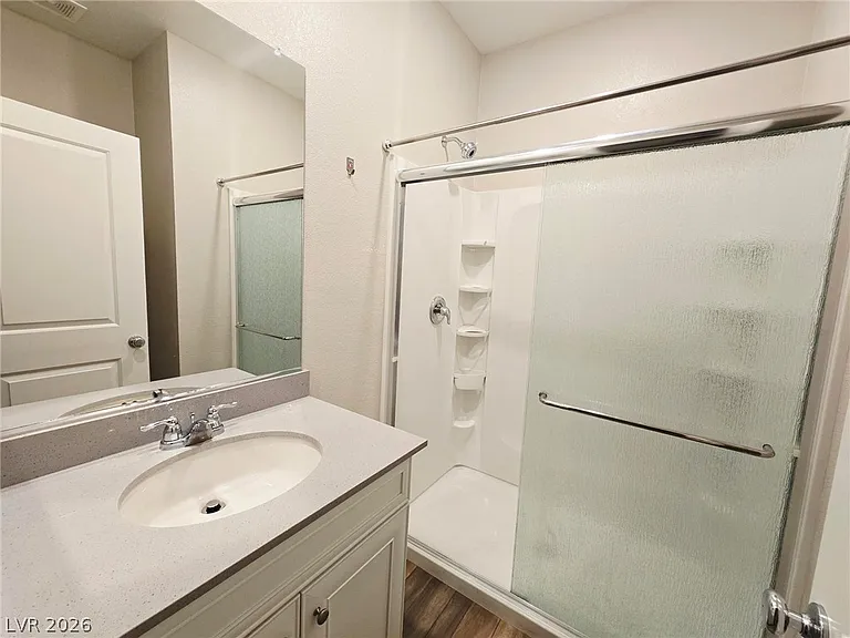 8047 Cavazzo Ave — Photo 17