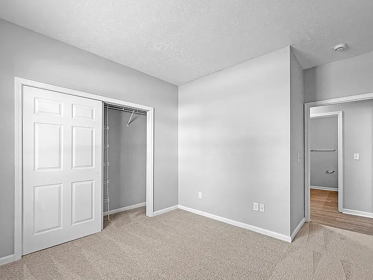 Beaver Creek Apartments — Photo 52