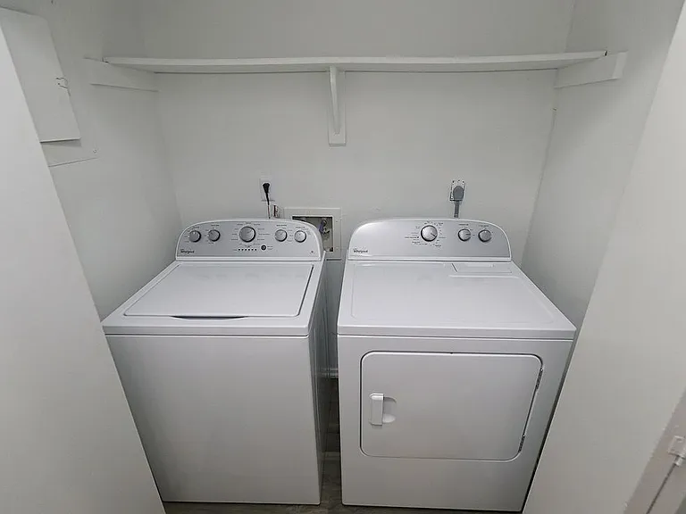 City Summit Apartments — Photo 72