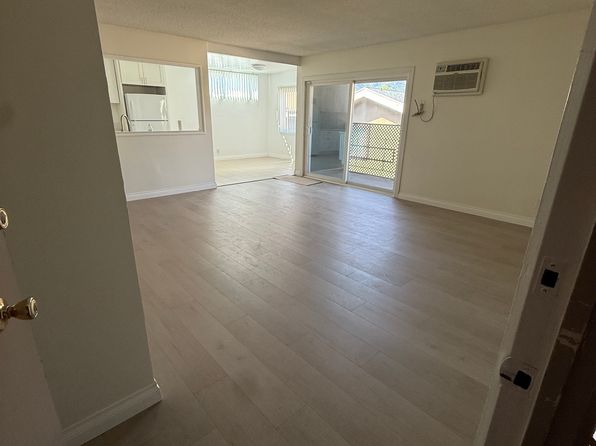 2463 Montrose Ave APT 6