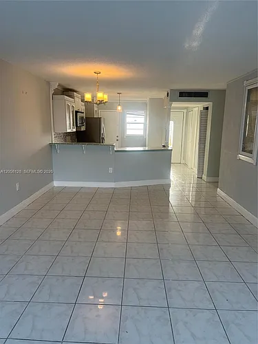 1780 191st St #410-2 Photo 1