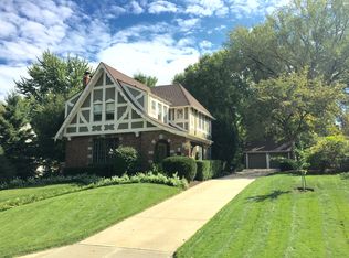 6815 Main St, Kansas City, MO 64113