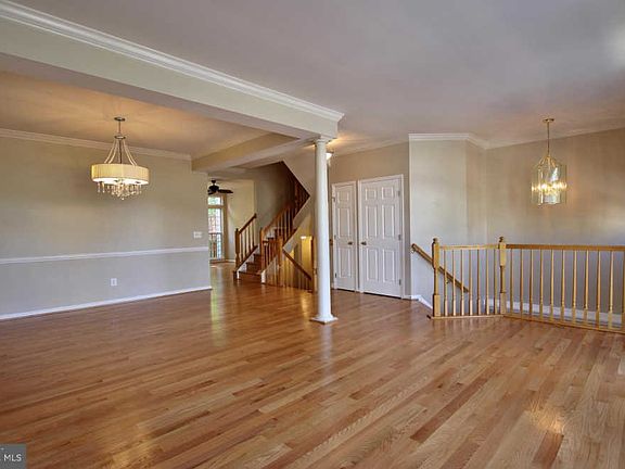 4th image of 1321 Refuge Ct