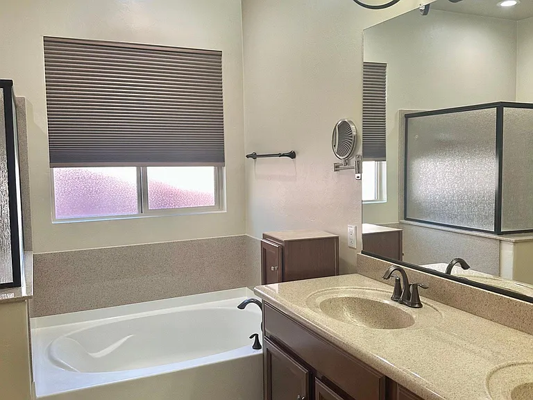 11556 N Adobe Village Pl — Photo 12