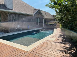 8907 Fowler Hl, Fair Oaks Ranch, TX 78015