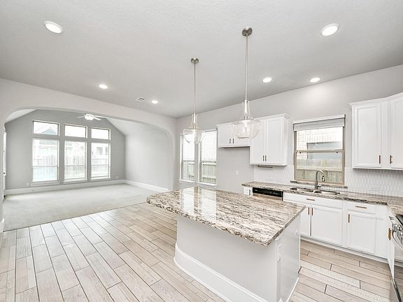 5th image of 6006 Dovetail Cliff Ct