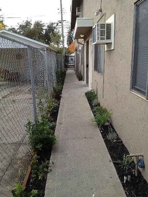 2299 Grove Ave