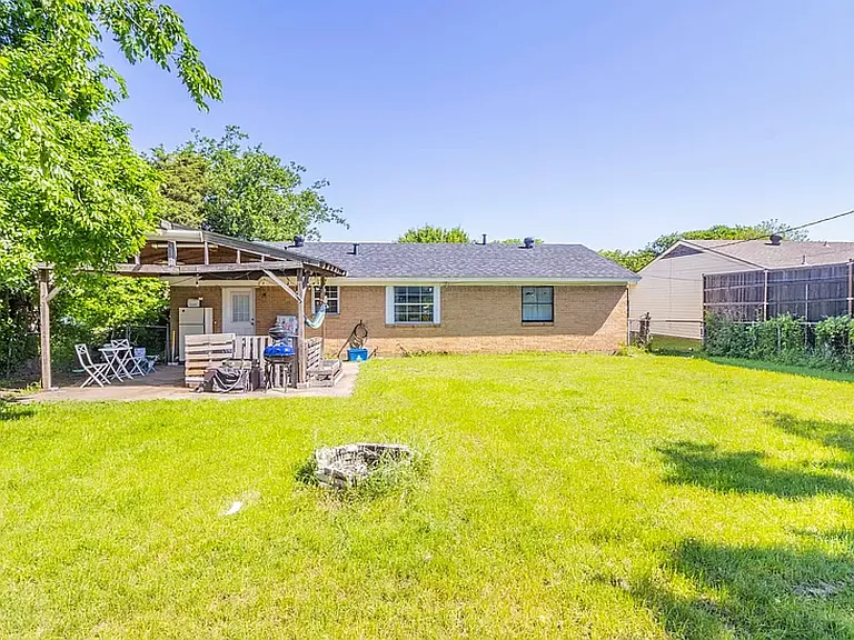 626 Wren Ave — Photo 18