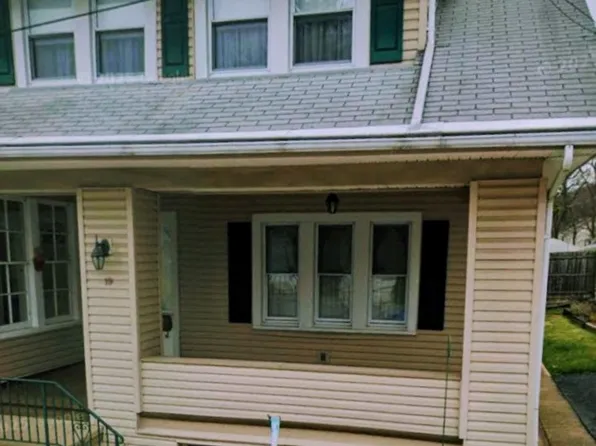 19 Pennwyn Ter, Reading, PA 19606