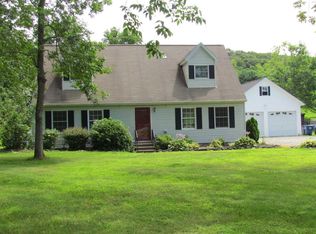 5676 Route 82, Clinton Corners, NY 12514