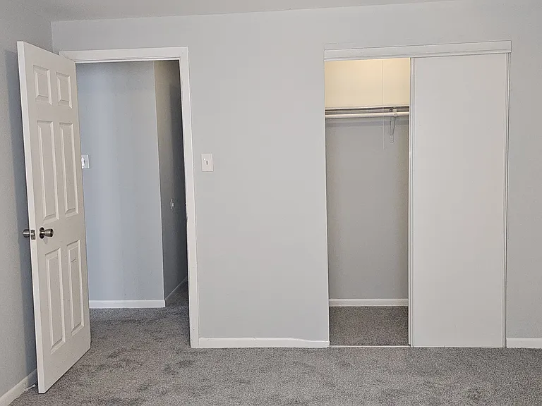 7854 Rutherford Ave #3F — Photo 31