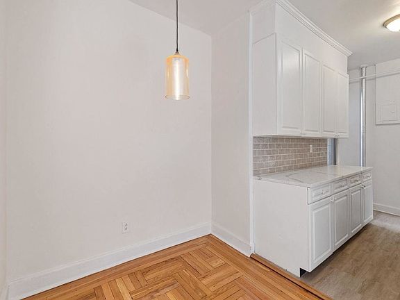 4th image of 245 W 75th St APT 2B